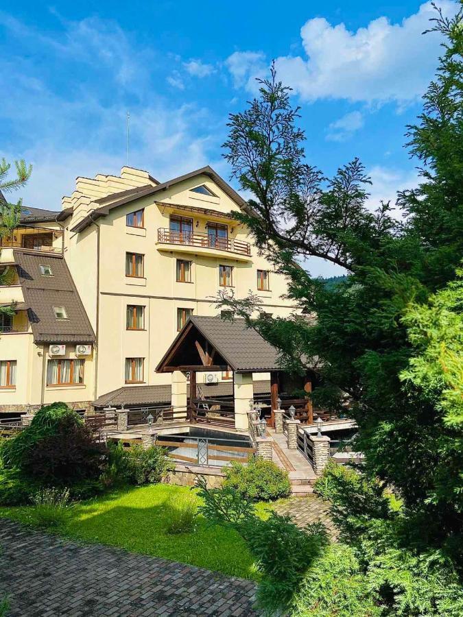 Gerdan Hotel Yaremche Exterior foto