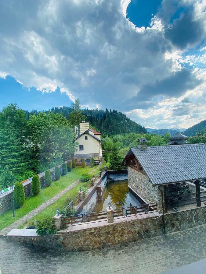 Gerdan Hotel Yaremche Exterior foto